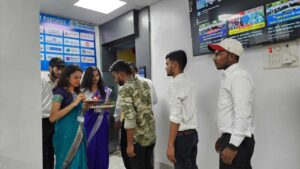 Chaitanya-New-Batch-Students-First-Day-At-College-5